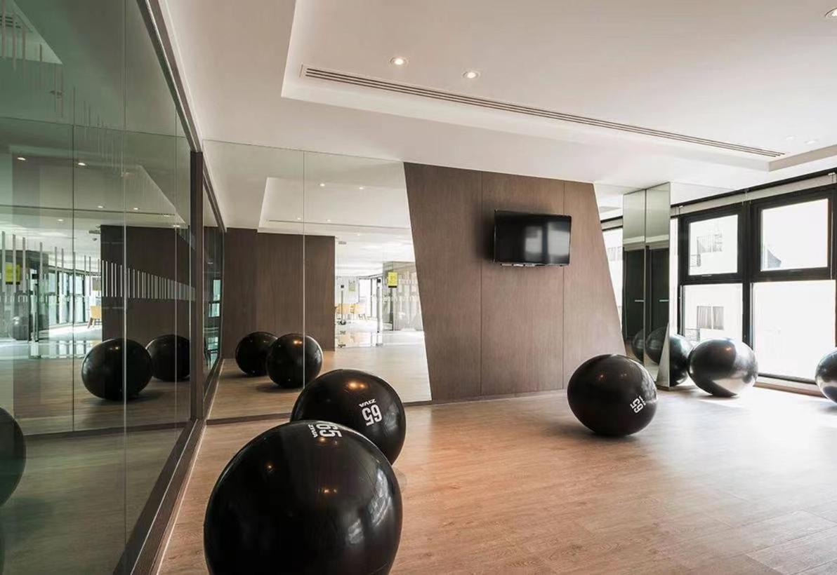 The Base Apartment Pattaya ภายนอก รูปภาพ