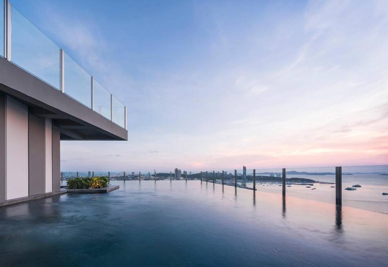 The Base Apartment Pattaya ภายนอก รูปภาพ
