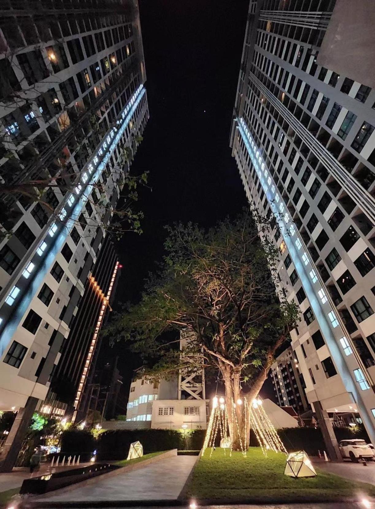 The Base Apartment Pattaya ภายนอก รูปภาพ