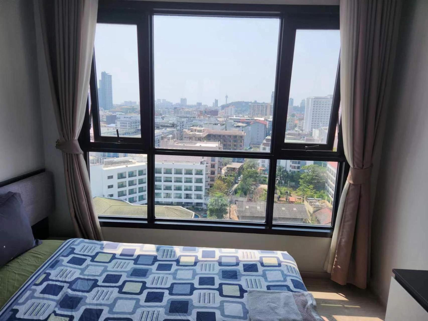 The Base Apartment Pattaya ภายนอก รูปภาพ